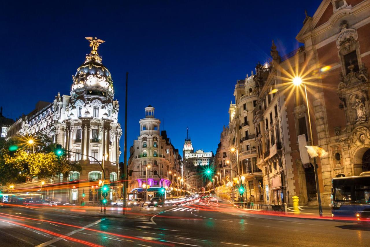 Bed and Breakfast Sol Montera & Parking Tph Madrid Exterior foto
